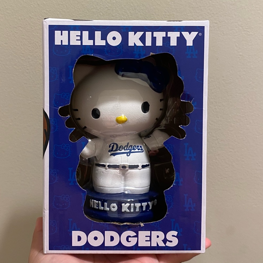 Hello Kitty Dodgers Figurine